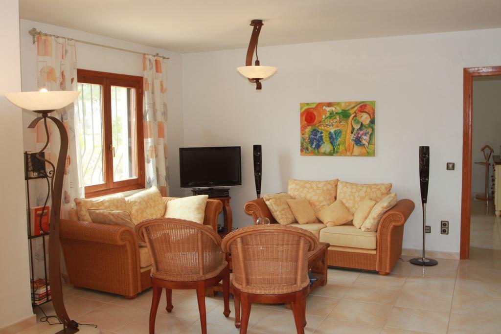 Chrisuli - Well Furnished Villa With Panoramic Views In 莫莱拉 客房 照片