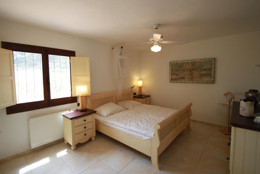 Chrisuli - Well Furnished Villa With Panoramic Views In 莫莱拉 客房 照片